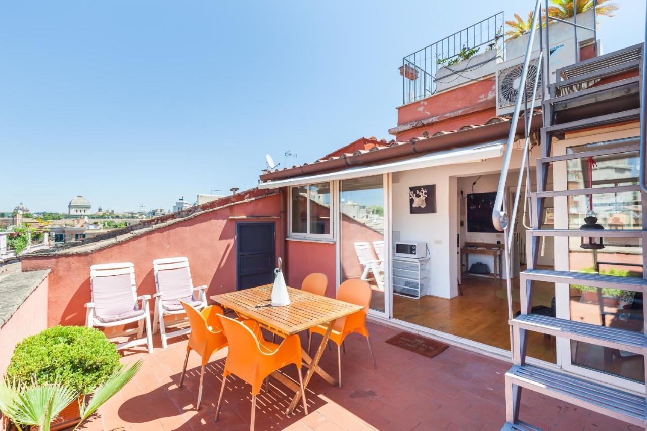 Il Nascondiglio Del Prete Apartment Rome Luaran gambar